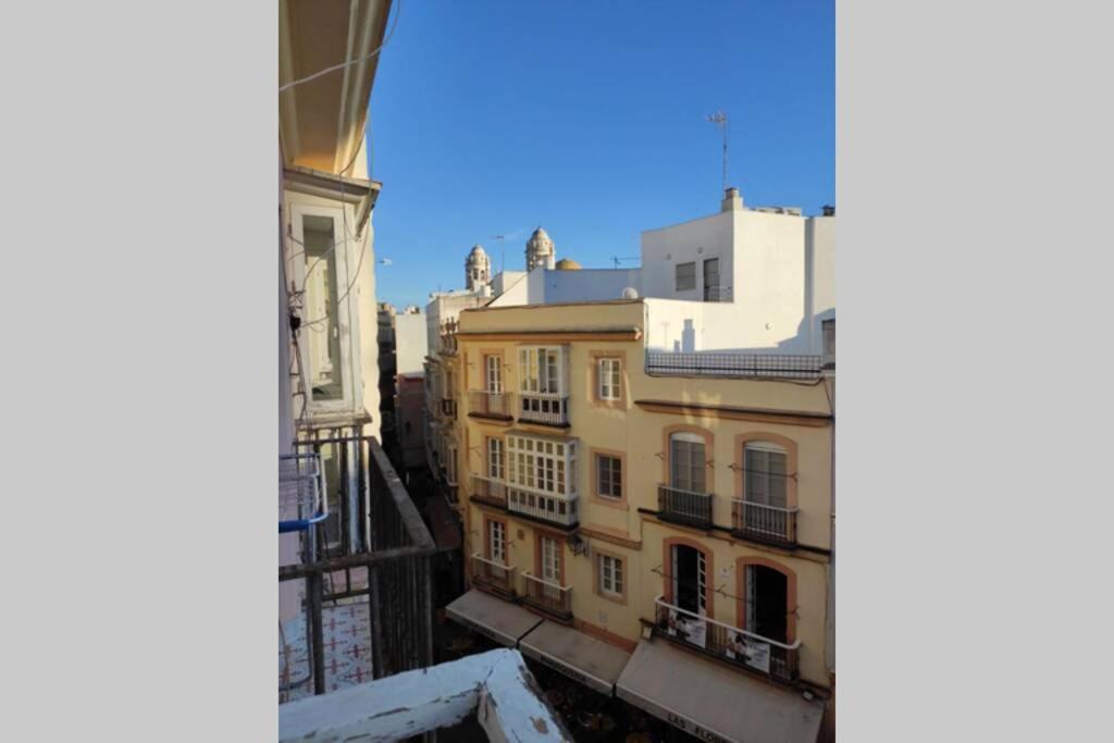 La Casa De Las Flores By Gades Gestion Cádiz Exterior foto